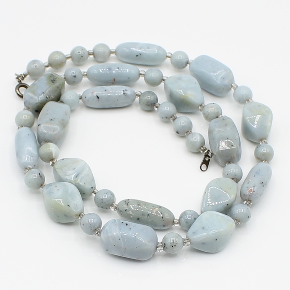 Vintage Jewelry - Vintage gray bead necklace
